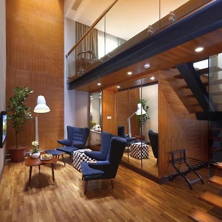 Kingwood Boutique Hotel Miri Bagian luar foto